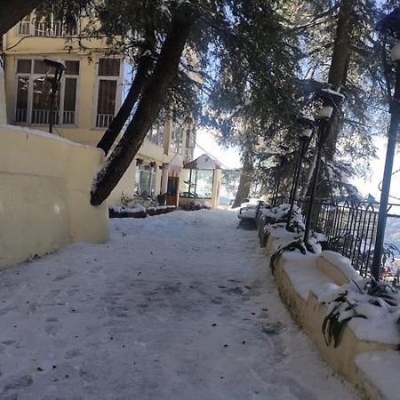 Hotel Le Talbot Shimla Esterno foto
