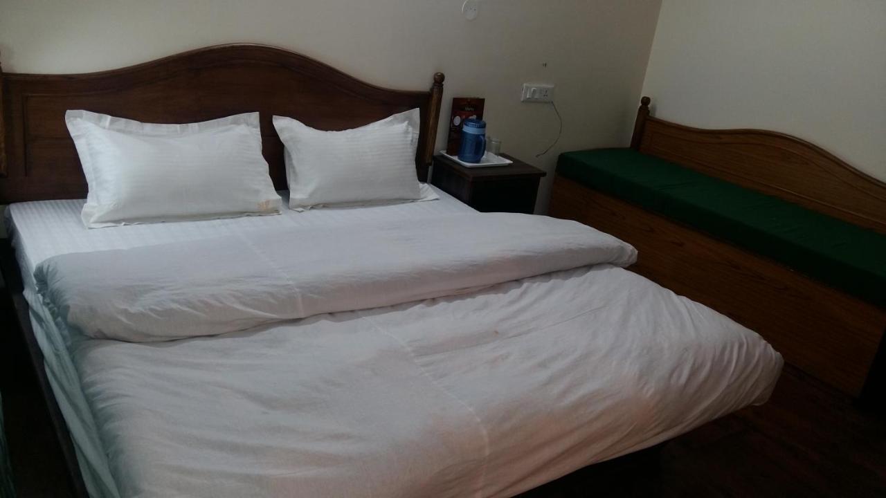 Hotel Le Talbot Shimla Esterno foto
