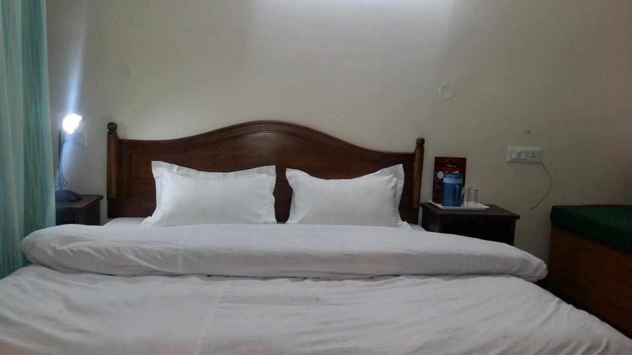Hotel Le Talbot Shimla Esterno foto