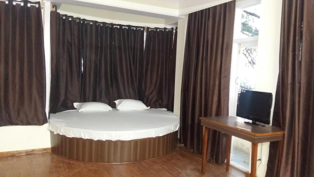 Hotel Le Talbot Shimla Esterno foto