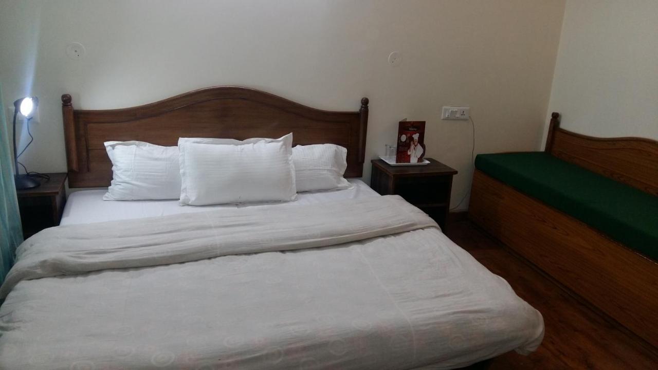 Hotel Le Talbot Shimla Esterno foto